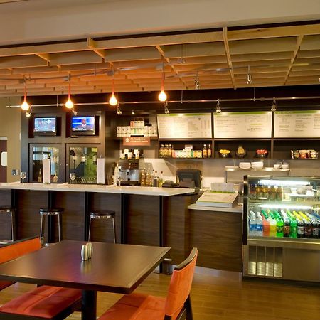 Courtyard By Marriott Atlanta Buford Mall Of Georgia Eksteriør billede
